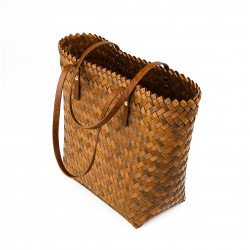 شنطة رحلات لون بني شنطة رحلات لون بني